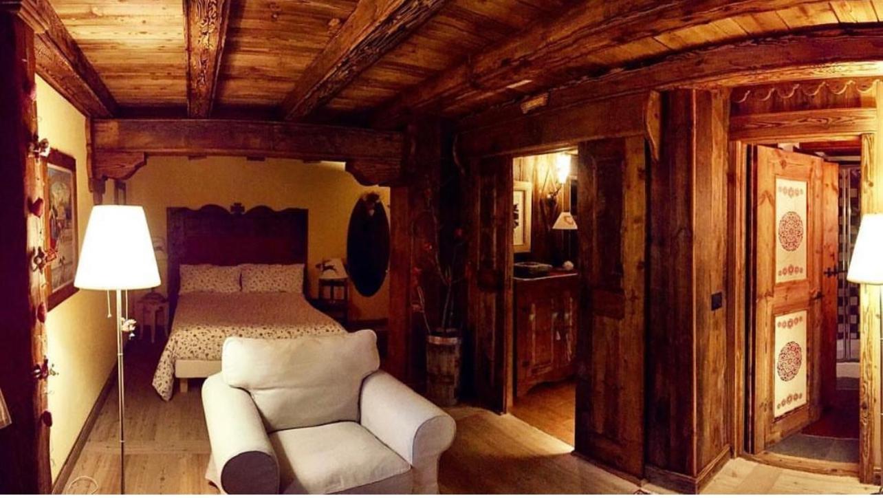 B&B Lo Djoua De Toueno Arvier Exterior photo
